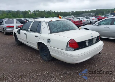 2001 Ford Crown Victoria Police Interceptor from USA, damaged, VIN 2FAFP71W21X165218